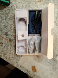 Zastrihávač Veet Expert Intimate pre ženy na tvár, obočie a intímne partie, vodoodolný, USB – používaný (stav: pozri 2. obrázok) 3