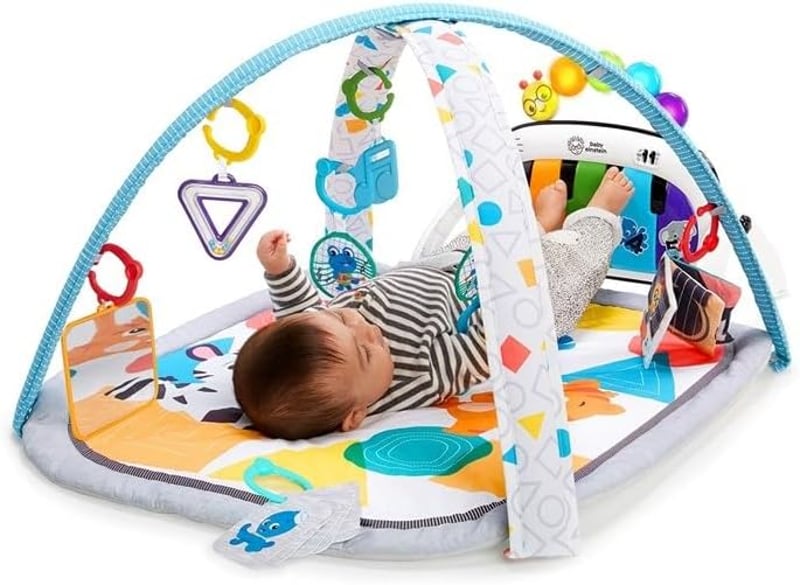 Baby Einstein Kickin' Tunes 4 az 1-ben Zenei Játszógimnasztika Zongorával, 70+ Hang és Fény, 7 Játék - Kickin Tunes 4-in-1 Mat