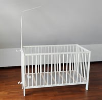 Babykajo držiak na baldachýn do detskej postieľky – namontovateľný kovový rám pre chlapčenské a dievčenské postieľky, bez nutnosti vŕtania do stropu 3