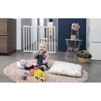 Bezpečnostná zábrana Badabulle Deco Pop pre deti, biela, montáž vŕtaním alebo tlakom, 63 – 106 cm, drevo, na schody a dvere 3