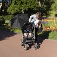 Umbreluță universală pentru cărucior Badabulle cu protecție UV50+ – Negru, protecție anti-UV 2