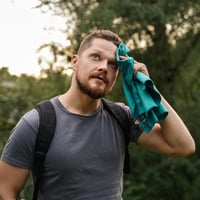 BAGAIL BASICS Cestovný uterák z mikrovlákna s EVA puzdrom - kompaktný, ultraľahký, rýchloschnúci - na šport, pláž, turistiku, do fitka - modrozelený, X 5