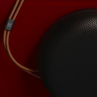 Bluetooth reproduktor Bang & Olufsen Beosound A1 3. generácie – Warm Granite – Prenosný vodotesný bezdrôtový reproduktor 4