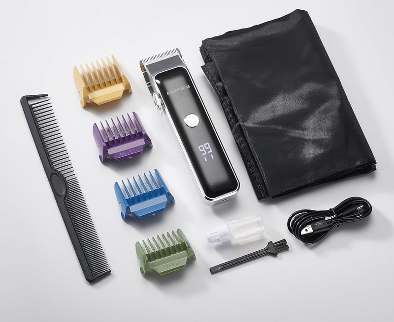 BarberBoss Professzionális Szakáll- és Hajvágó Férfiaknak, Precíziós Gombbal, 2 Sebességfokozattal, USB Töltéssel, Kerámia-Titánium Pengével