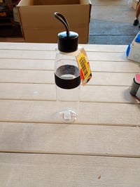 Fľaša na vodu Mepal Ellipse 700 ml v čiernej farbe Nordic Black, nepriepustná, vhodná aj na sýtené nápoje — používaná (stav: pozri 2. obrázok) 2