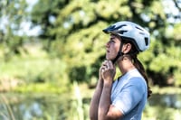 Cască de ciclism BBB Cycling Condor 2.0 BHE-173 pentru MTB și cursieră, cu cozoroc detașabil, alb lucios, mărimea M (52-58 cm) 5