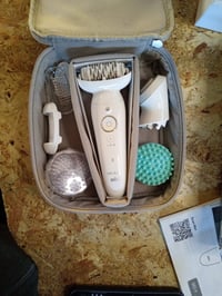 Epilator Braun Silk-épil 9 SkinSpa 9-381 pentru femei, set all-in-one, rezistent la apă, aparat de ras — fără cablu de încărcare și fără capete (stare: vezi a 2-a fotografie) 2