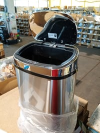 Senzorový nerezový odpadkový kôš Tower T80901, 58 l, s automatickým vekom s funkciou tichého zatvárania a manuálnym ovládaním – vyskúšaný (stav: pozri 2. obrázok) 1