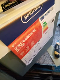 Elektrický chladiaci box Mobicool ME27, 26 l, sivý — Na jednej strane otvárania veka chýba úchyt (stav: pozri 2. obrázok) 5