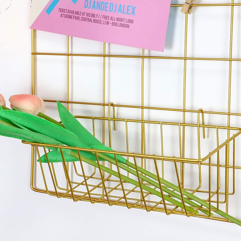 GBYAN Arany Fali Rácspanel Szett - 2db 65x45cm Fém Fotófal Dekoráció Világítással, Csipeszekkel és Akasztókkal - DIY Képtartó, Üzenőfal