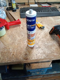 Bostik Flexpro PU 790 adeziv și etanșant poliuretanic 300 ml maro multifuncțional pentru interior și exterior — fără capac din plastic (stare: vezi a 2-a imagine) 2