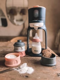 Béaba Bib'expresso Cumisüveg Készítő Gyors Egy Kézzel Működtethető Fehér 8
