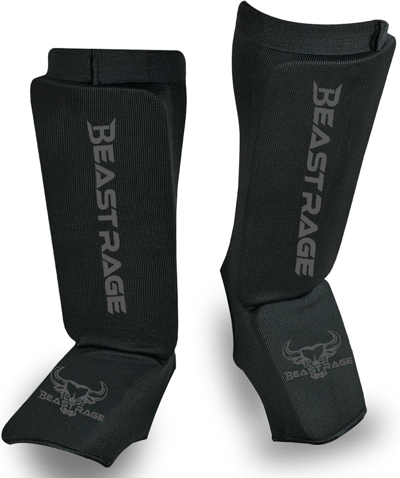 BEAST RAGE Neoprén Lábszárvédő Párnázott Rüsztvédővel - Muay Thai, MMA, Box, Karate Edzéshez - Unisex Fekete S Méret