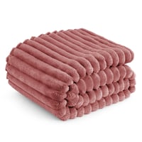 BEDSURE Menčestrová deka 150x200 cm tmavoružová - Mäkká teplá deka na pohovku, flísová deka pre ženy do obývačky a spálne, prateľná 1