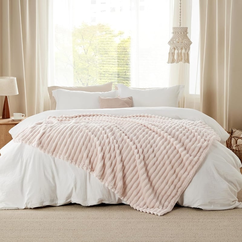 BEDSURE Puha Flanel Takaró 150x200cm Kristályrózsa Gyapjú Fleece Pléd