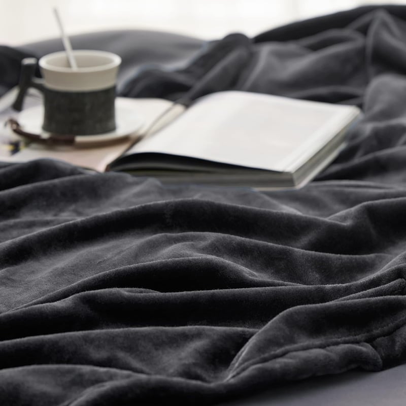 BEDSURE XXL Puha Fleece Takaró 220x240 cm, Meleg Téli Pléd Kanapéra, Sötétszürke