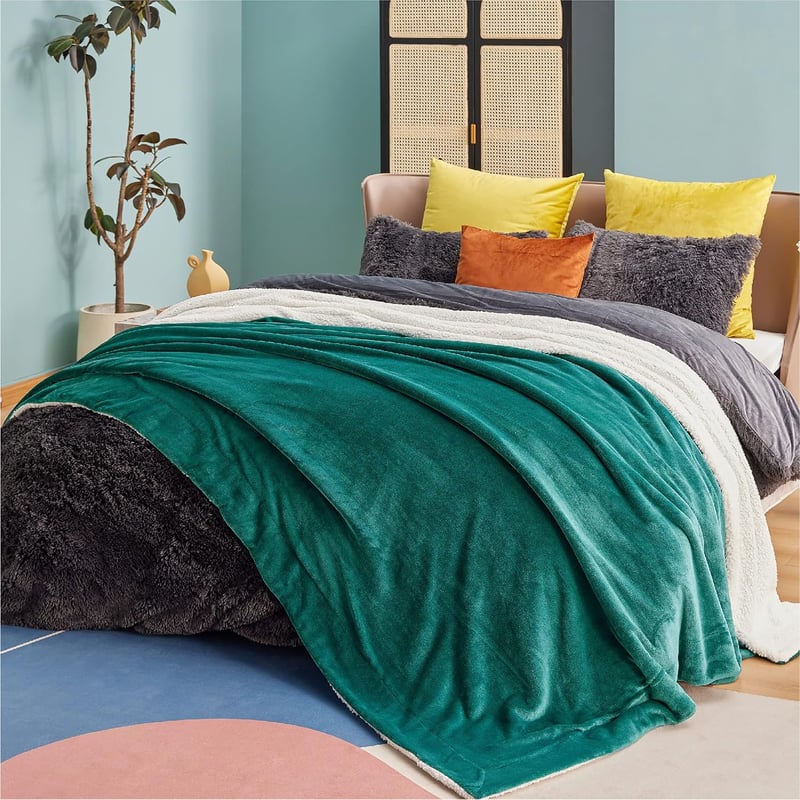 BEDSURE XXL Sherpa Takaró 220x240cm - Puha Flanel Kanapé Takaró Sötétzöld