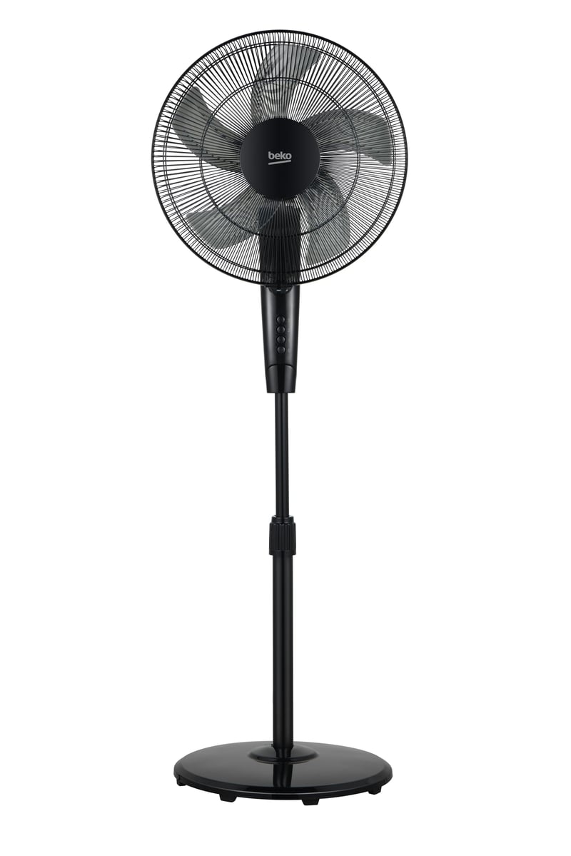 Stojanový ventilátor Beko EFS5100B – 45 W, 3 rýchlosti, nastaviteľná výška a uhol sklonu, čierny, 135 cm