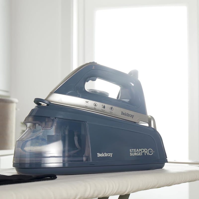Beldray Titanium Steam Surge Pro gőzvasaló állomás 1.2L tartállyal, kerámia talppal