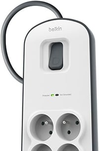 Belkin BSV604ca2M túlfeszültségvédő elosztó 6 aljzat, 2 USB, 2 m kábel - fehér 5