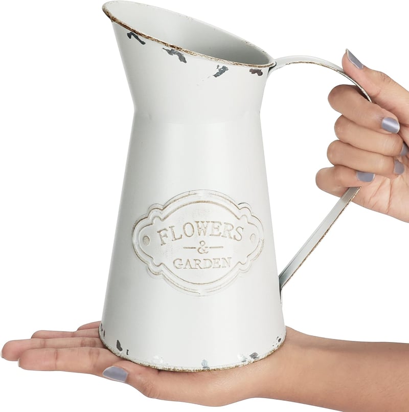 Belle Vous Fehér Fém Dekoratív Váza Vintage Stílusban 20cm