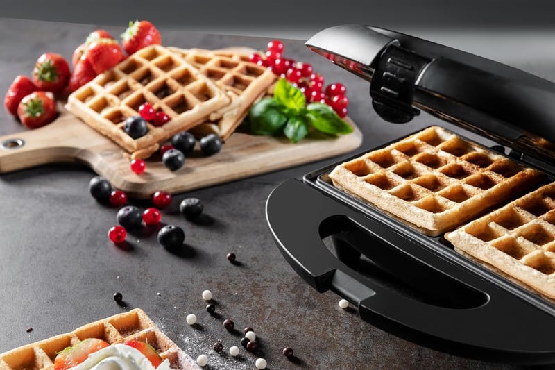 Bestron Brussels Gofrisütő Retro Dizájnban, 2 Belga Gofrihoz, Tapadásmentes Bevonat, 700W