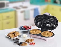 Bestron Dupla Gofrisütő Szív Alakú Wafflekhez, Tapadásmentes Bevonattal, 1000W, Rózsaszín 3
