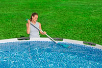 Bestway AquaTech batériový bazénový vysávač na čistenie bazénov do 150 cm 2