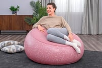 Nafukovacie kreslo Bestway Inflate-A-Chair 112x112x66 cm, ružové, zamatové vinylové ležadlo do interiéru aj exteriéru, pre 1 osobu 4