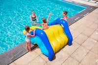 Bestway Óriás Medence Csúszda 247 x 124 x 100 cm Kerti Vízicsúszda Gyerekeknek Nagy Méretű Pool Slide 3