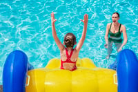 Bestway Óriás Medence Csúszda 247 x 124 x 100 cm Kerti Vízicsúszda Gyerekeknek Nagy Méretű Pool Slide 4