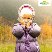 BetterDay Kézmelegítő Párna 40 Pár - 100% Természetes, 10 Órás Melegítés 62°C-ig, Egyszer Használatos Zsebmelegítő Téli Tevékenységekhez, 9x 4