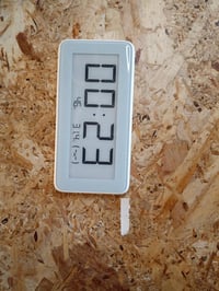 Xiaomi Temperature Humidity Monitor Pro Bluetooth hőmérő és páratartalom mérő — hátul foltos, elöl ujjlenyomatos (állapot: lásd a 2. képet) 3