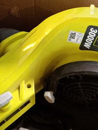 Suflantă, aspirator și tocător de frunze electric 3 în 1 RYOBI RBV3000CESV cu sac de colectare impermeabil de 45 litri, pentru terase de grădină și suprafețe mari 2