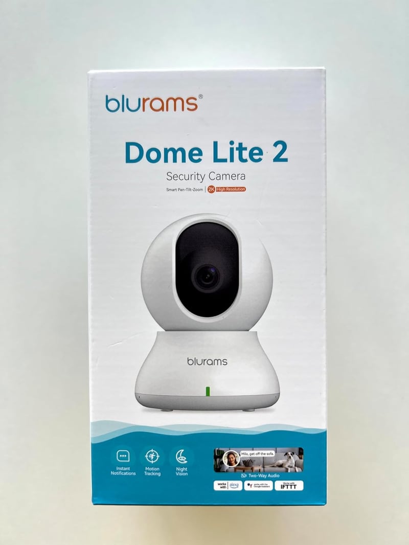 blurams 2K WiFi Biztonsági Kamera 360° Mozgáskövetéssel, Éjszakai Látással és Kétirányú Hanggal