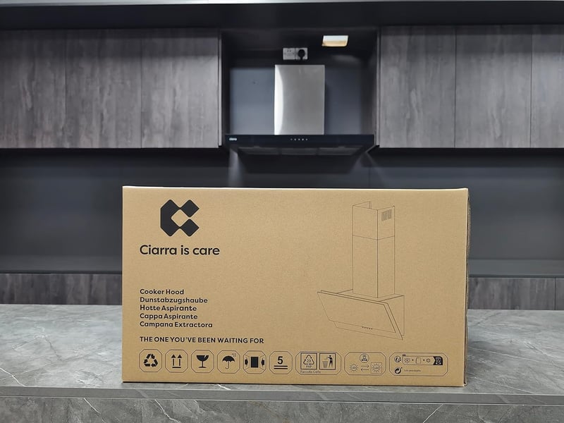 CIARRA CBCB6736C 60 cm-es Páraelszívó 380 m³/h LED Világítás Rozsdamentes Acél Fali