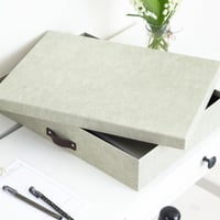Bigso Box of Sweden Sverker úložný box na dokumenty A3 s vekom a rukoväťou – stolový zakladač na dokumenty, béžový, recyklovaná drevovláknitá doska, plátenný vzhľad 6