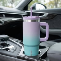 BJPKPK 900 ml Izolovaný pohár z nehrdzavejúcej ocele s rukoväťou, vekom a slamkou – Bubble Gum – Dvojstenná vákuová izolácia, BP 8