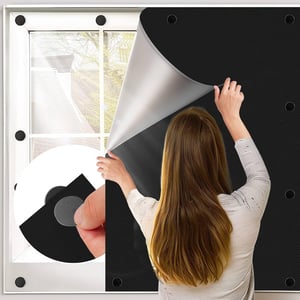 Magnetická zatemňovacia roleta BKSAI 130x145 cm – Slnečná clona na strešné okná bez vŕtania, odnímateľná zatemňovacia látka na vnútorné použitie