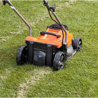 Akumulátorová kosačka BLACK+DECKER BCMW3318N, šírka záberu 33 cm, 18 V, 5-stupňové nastavenie výšky, pre malé a stredne veľké trávniky, bez akumulátora 5