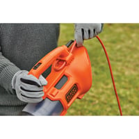 BLACK+DECKER BEBL184-QS Suflantă electrică axială pentru frunze - 1850W, viteză de suflare 190 km/h, volum de aer 765 m³/h, răzuitor integrat pentru frunze 8