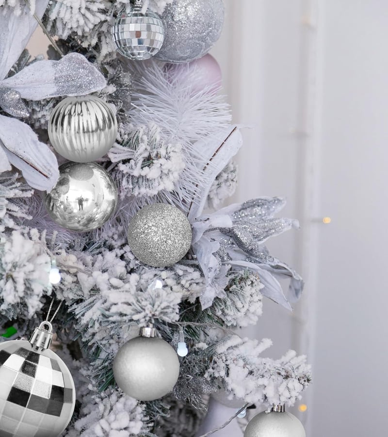 BLAZOR Karácsonyi Gömbdísz Szett 34 db - Törhetetlen Műanyag Karácsonyfadíszek Matt, Csillámló Kivitelben - Ezüst Színű Karácsonyfa Dekoráci