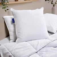 Sada vankúšov Bleu Câlin Alaska, 2 ks, tvrdý komfort, poťah zo 100% bavlneného perkálu, biela, 65x65 cm, štvorcový tvar 1