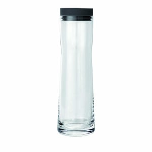 blomus SPLASH staklena karafa s crnim silikonskim poklopcem i poklopcem od nehrđajućeg čelika, 1 litra, boja Magnet, 29,5 x 9 x 9 cm