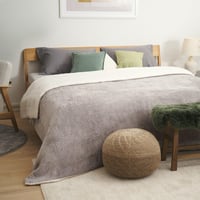 Blumtal Puha Sherpa Takaró - Minőségi Polár Pléd Kanapéra és Ágyra, Bézs Színű, 240x150 cm, Kétoldalas Fleece Takaró 8