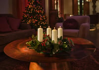 Set lumânări de Advent Bolsius – 4 lumânări cilindrice – Fildeș – 10 cm – Decorațiune de Crăciun – Ceară vegetală naturală – Fără ulei de palmier 3