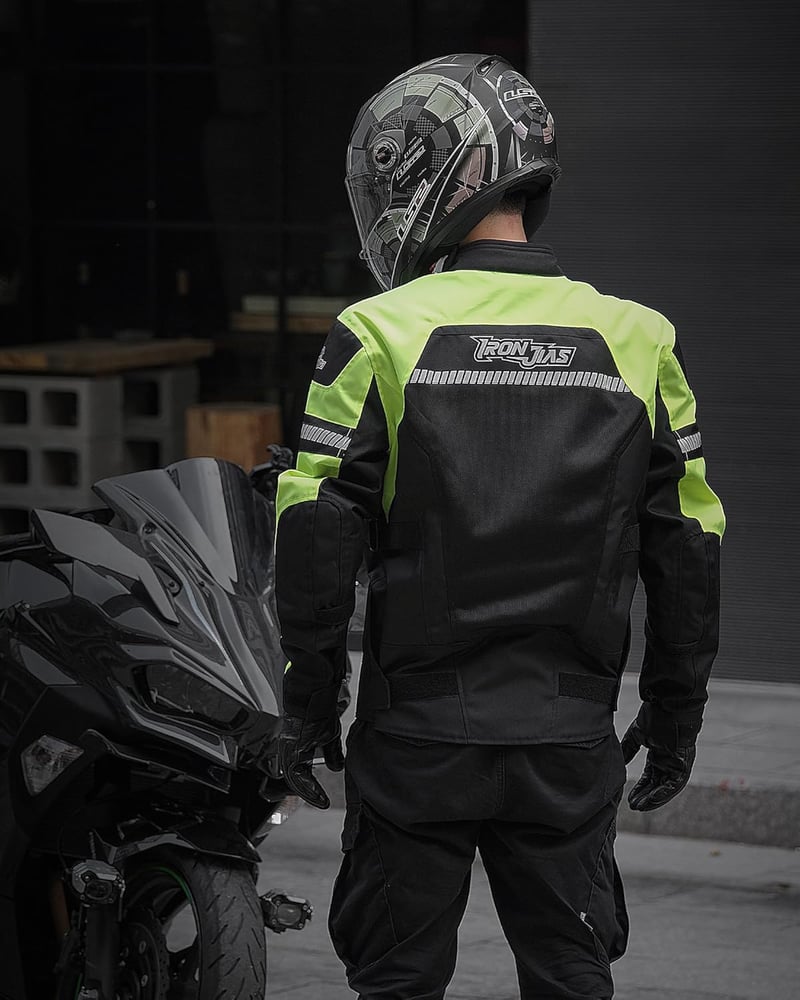 BORLENI Nyári Motoros Dzseki Férfiaknak L-es méret- Légáteresztő Védőpáncéllal, Fényvisszaverő Elemekkel