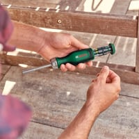 Șurubelniță cu clichet Bosch cu set de biți, set de 12 piese, verde, cu suport magnetic pentru biți, cuplu ridicat, ediția Amazon 3