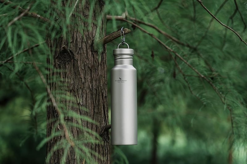Boundless Voyage Titánium Kulacs 750ml - Ultrakönnyű Túra Sportpalack Titán Fedéllel Kempingezéshez, Kerékpározáshoz, Túrázáshoz