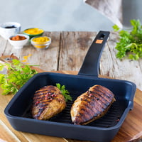 BRA Efficient rebrasta grill tava, 28 cm, lijevani aluminij, crna, neprijanjajuća površina, pogodna i za indukcijske ploče 3